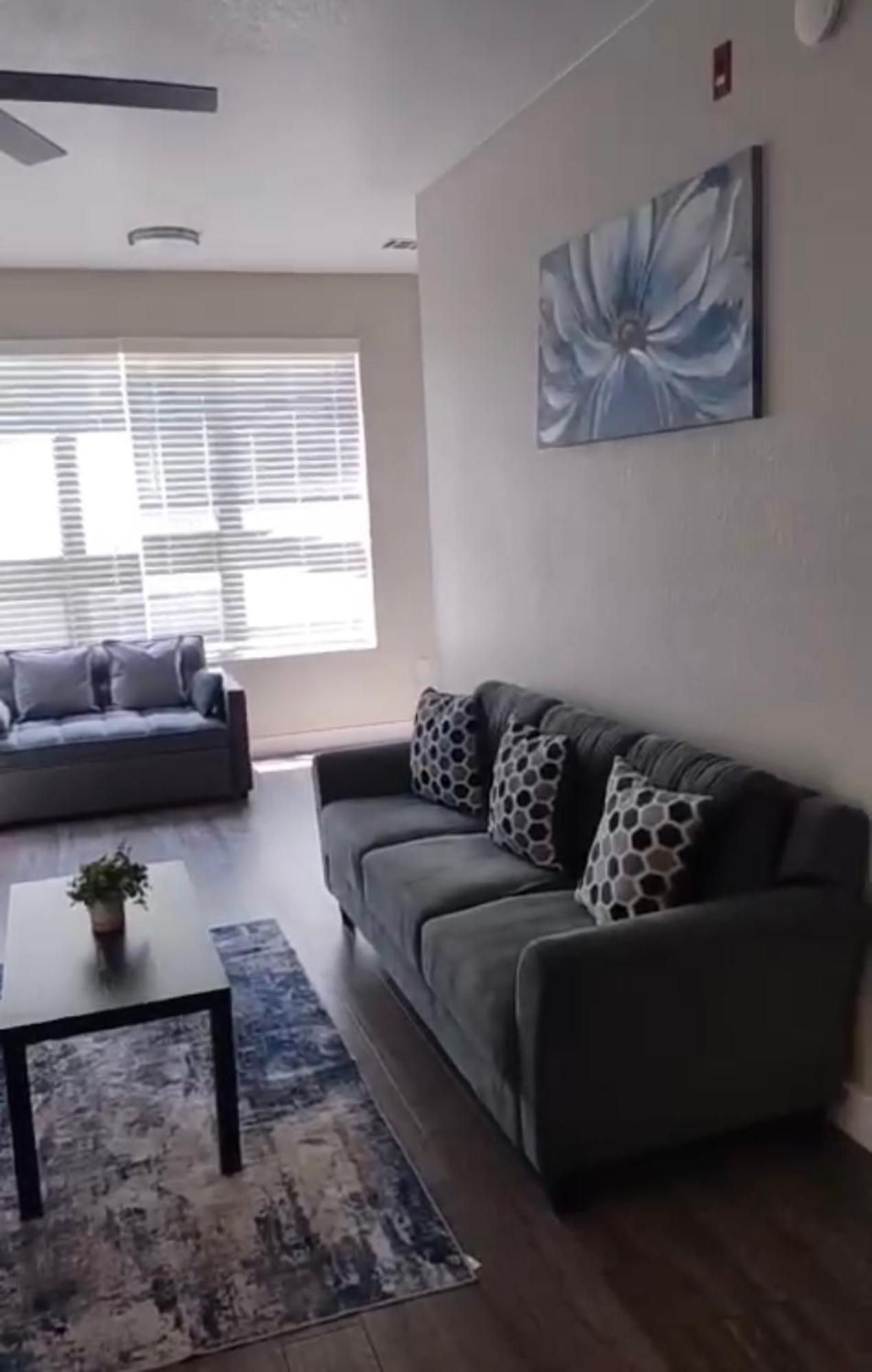 Las Vegas Apartment Near The Strip Экстерьер фото